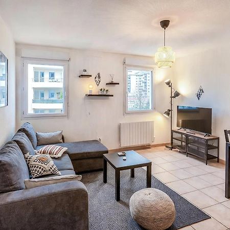 Superbe Appartement - Parking Gratuit - 4 Personnes Chambery Ngoại thất bức ảnh