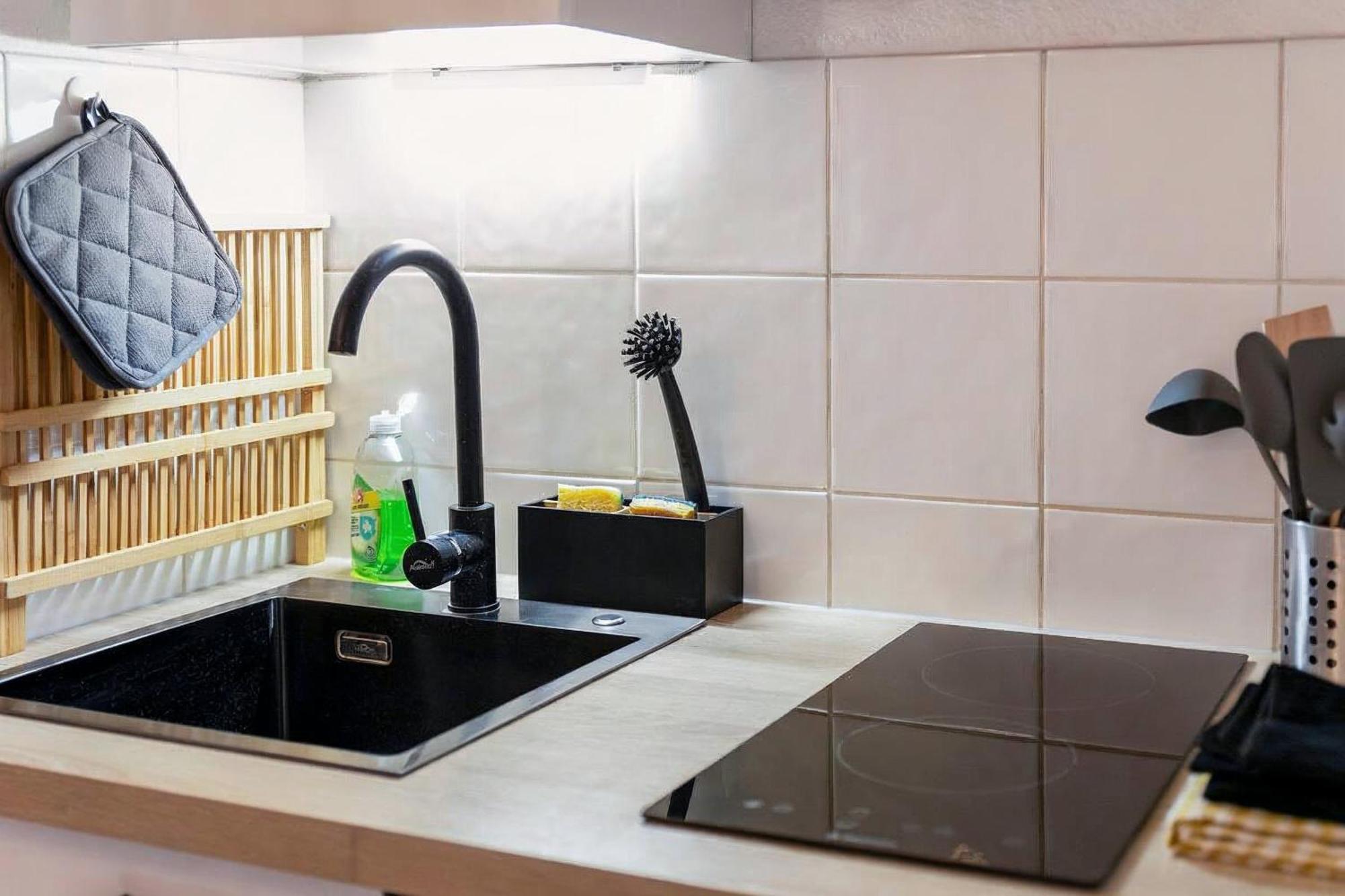Superbe Appartement - Parking Gratuit - 4 Personnes Chambery Ngoại thất bức ảnh