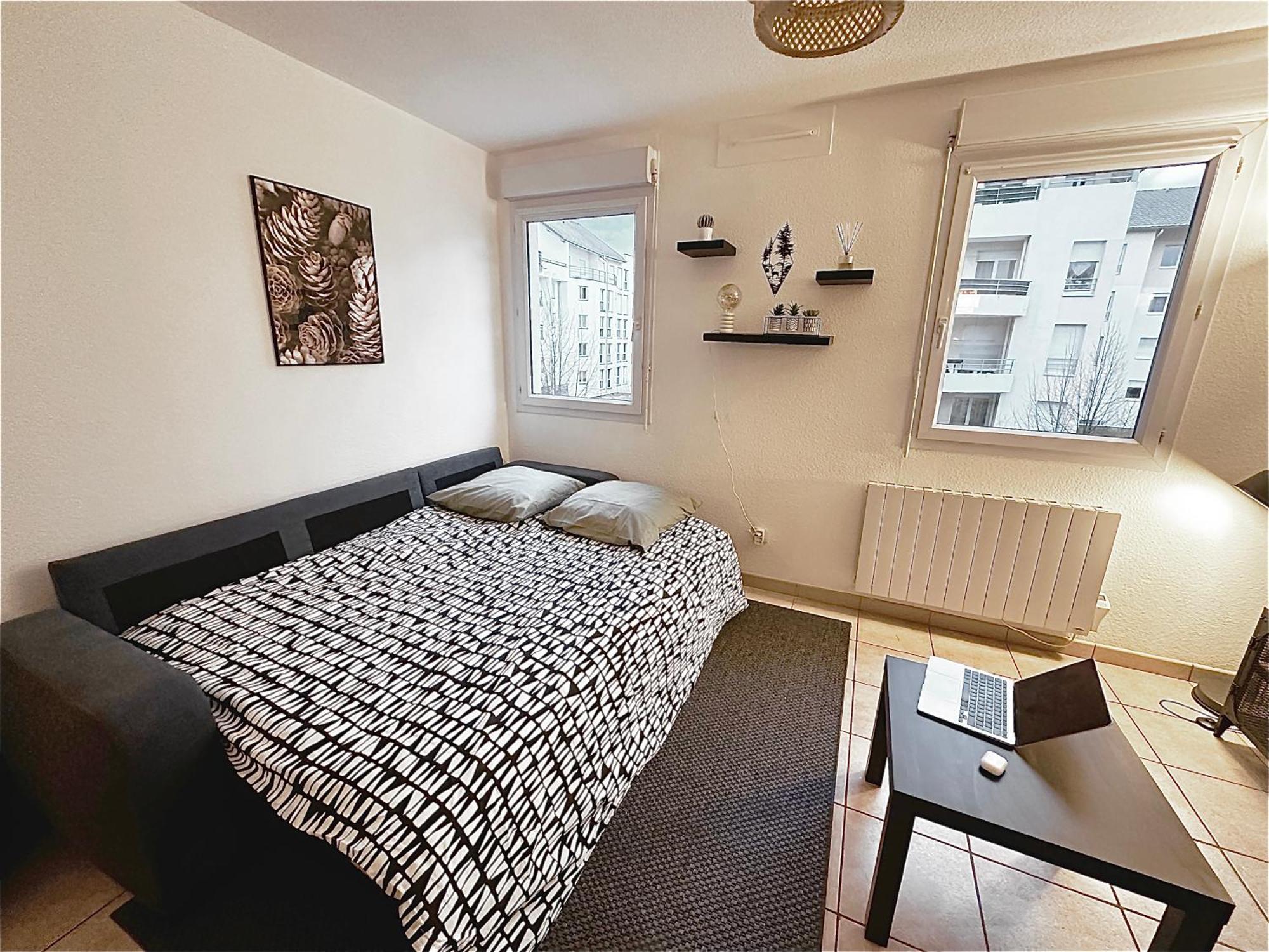 Superbe Appartement - Parking Gratuit - 4 Personnes Chambery Ngoại thất bức ảnh
